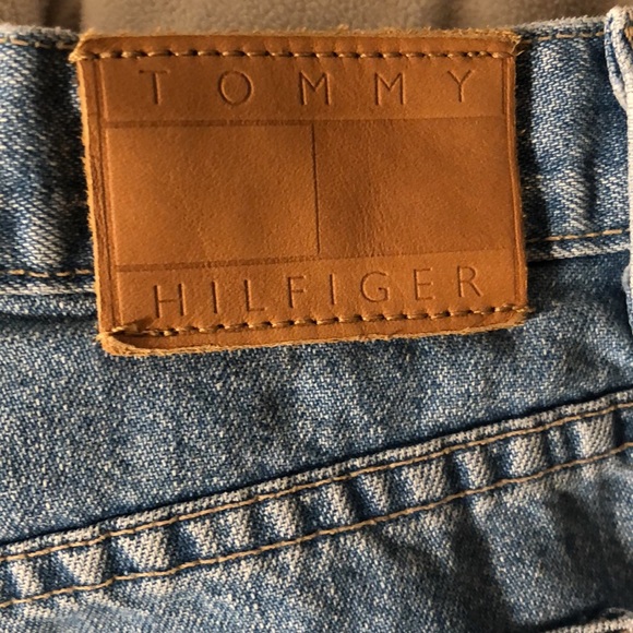 Tommy Hilfiger 4.5” Boyfriend Shorts Size 16 - Picture 5 of 15